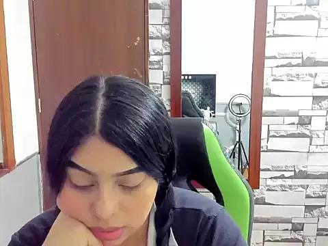 Janna_Parkerr on StripChat 