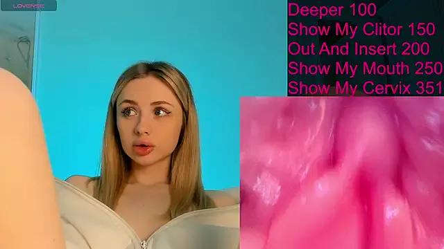 jannemary on StripChat 