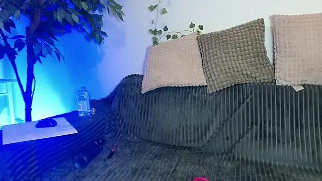 Jasmin-White — lt 2videos