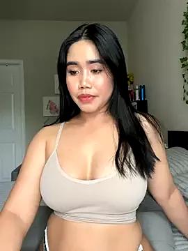 JazzieXo on StripChat 