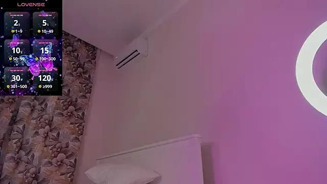 jee_su on StripChat 