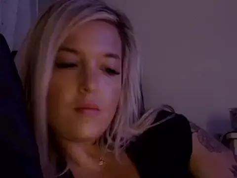 JennaLynn785 on StripChat 