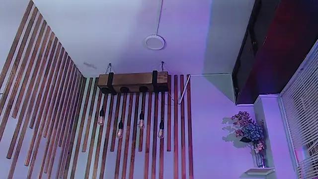 Jennifer_Vega1 on StripChat 