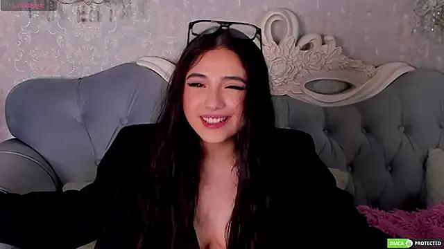 JennyFerguson on StripChat 