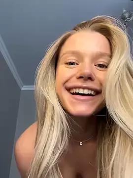 JessIsLove on StripChat 