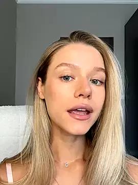 JessIsLove on StripChat 
