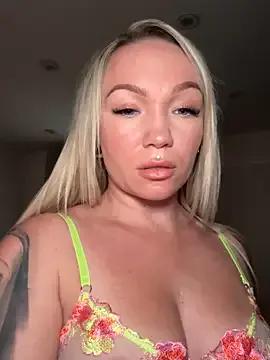 JuicyLou_ — Anal Fingern