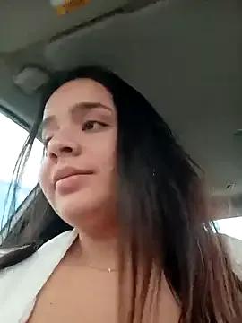 Julieth_hot-69 — Take out your tits at the mall