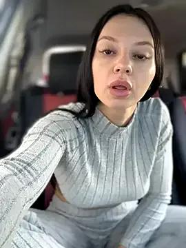 JulliaVegas — 2 fingers in pussy