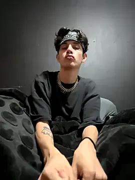 Kaito_SK on StripChat