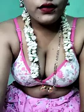 KannadaTamilSexyCouples — Boobs show