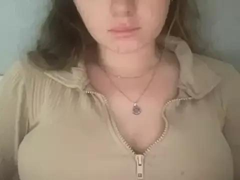 KaraLeee on StripChat 