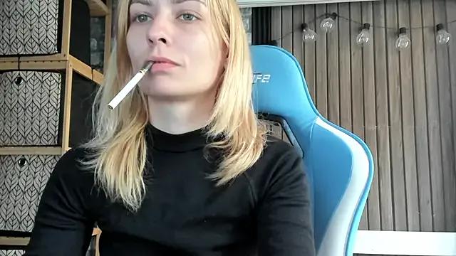 karo123421 — #feets #smoke , #leggings #mistress