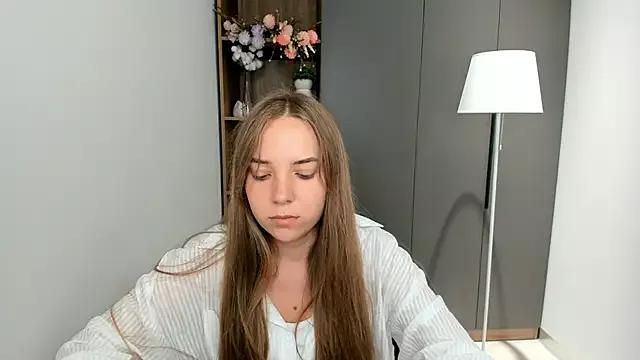 KarriBrownd on StripChat 
