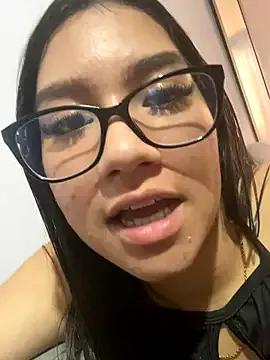Katy_18 on StripChat