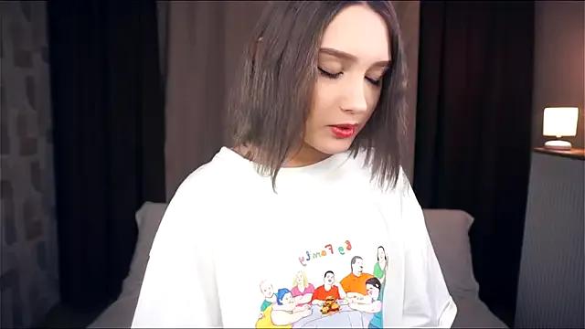 KelleLillie on StripChat 
