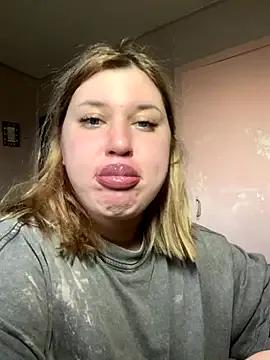 Kemeli008 on StripChat 