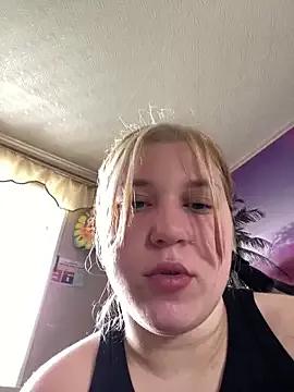 Kemeli008 on StripChat 