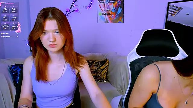 kiki_swan on StripChat 