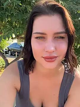 KikiWatson on StripChat 