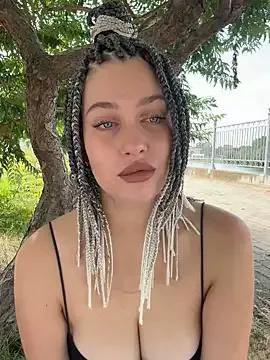KikiWatson on StripChat 