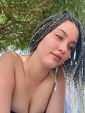 KikiWatson on StripChat 