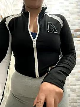 kim_monti — Lush In ass+spank x10