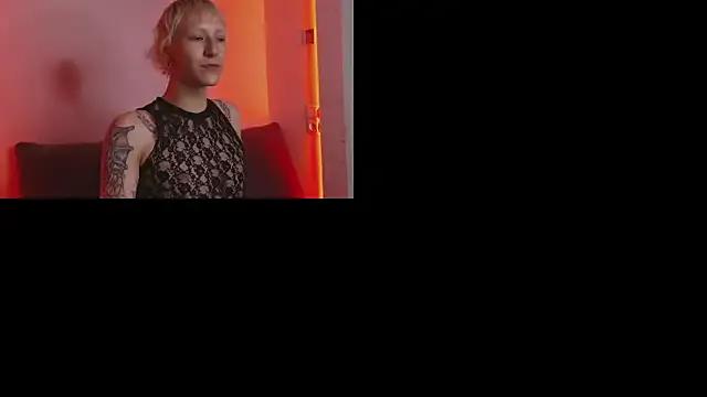 KimmHill on StripChat 