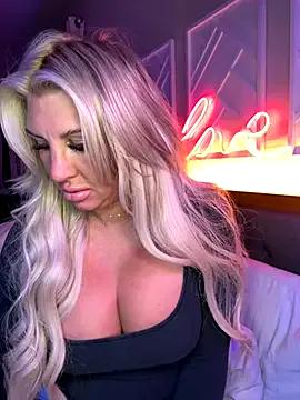 kimmyxxx69 on StripChat 