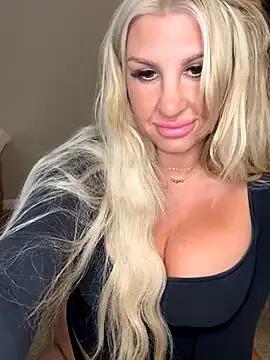 kimmyxxx69 — Freechat on StripChat