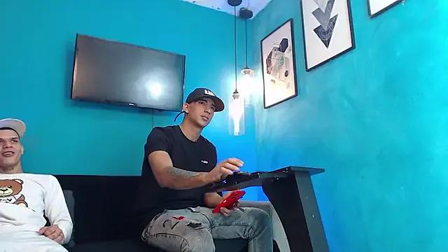 Kings_of_heaven on StripChat