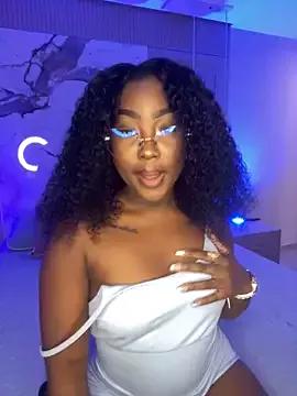 KisshaLove on StripChat 