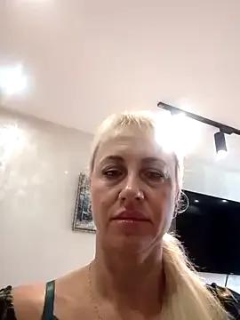 KissMiSveet on StripChat 