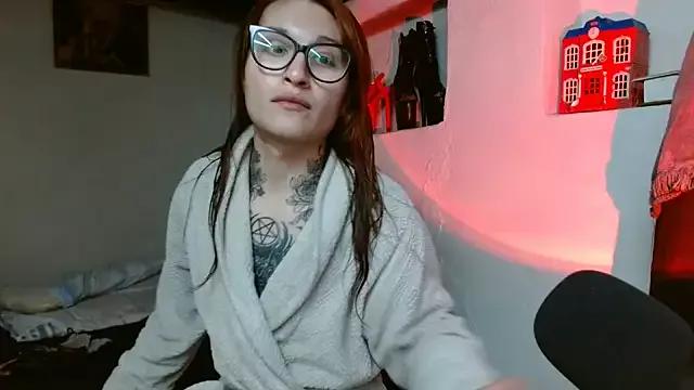 kittenlizz on StripChat 