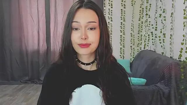 kittenrisha on StripChat 