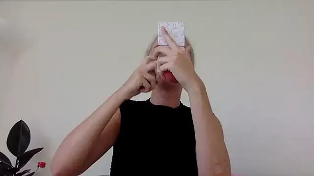 Kitty_Swetty on StripChat 