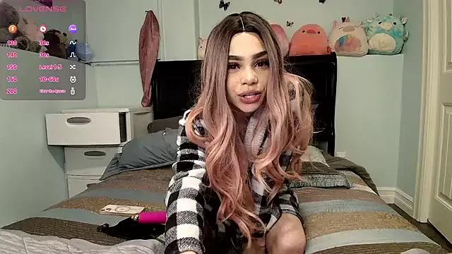 kittymarie28 on StripChat 