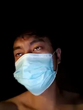 kiwibridy2 on StripChat 