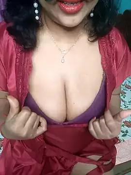 Laaly_Sona on StripChat 