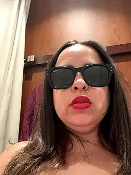 laarti on StripChat 