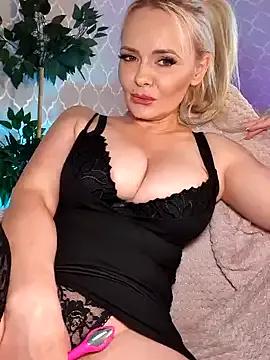 LaLady_Candy — LastTipper get a 