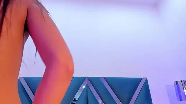 lara_murphy on StripChat 