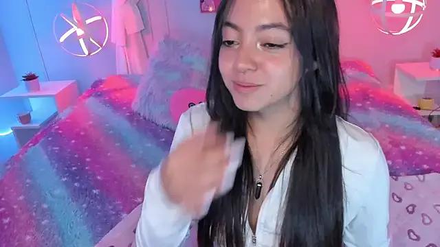 Lara_Rouss_ on StripChat 