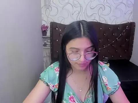 laurenelove on StripChat