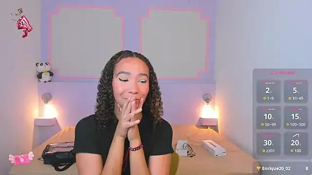 LaylaBreeze4 on StripChat 