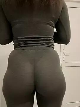 leeya_lee on StripChat 