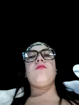 Lesly_10- on StripChat 