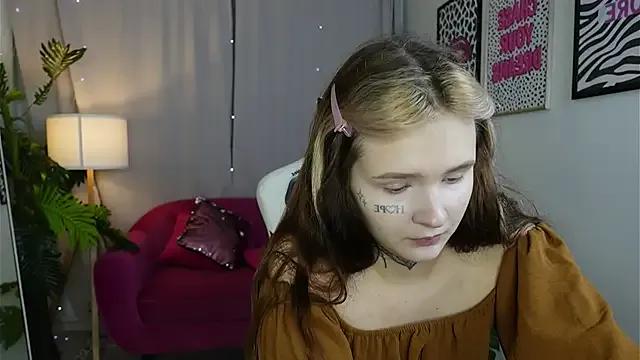 lia_li on StripChat