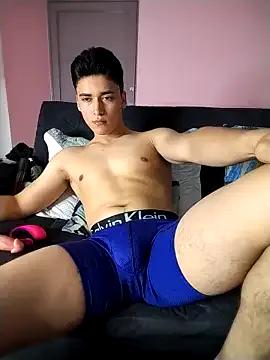 Liam_Chameliam —  tasty cum