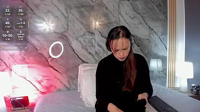 Liatompsonn — slap tits x10